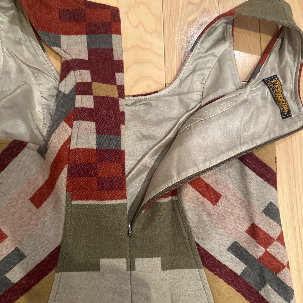 Women's Pendleton Portland Collection Jumper Dress - Picture 4 of 7